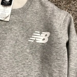 new balance core fleece crew